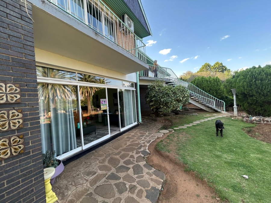 To Let 6 Bedroom Property for Rent in Bayswater Free State